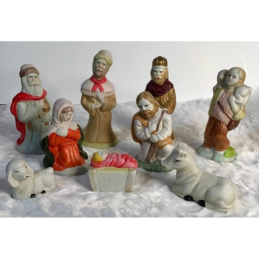 Vintage Nativity Set - 9 Piece Porcelain Old‎ World Style Figurines